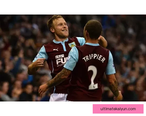 库尔图瓦英超赛季最佳表现持续受到媒体关注